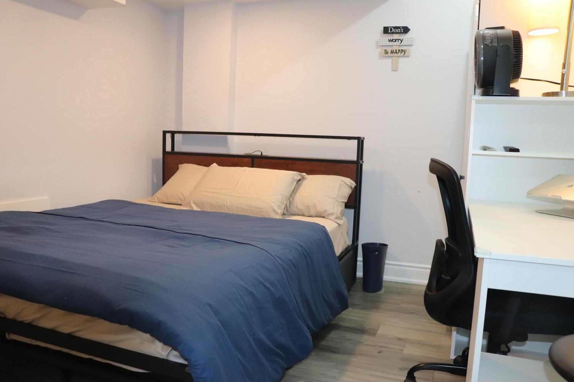 Garden 2 Bedroom Apt - Free Parking Wifi Laundry Workstation Brampton Extérieur photo